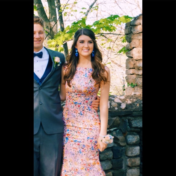 Prom Dress - Picture 6 of 8